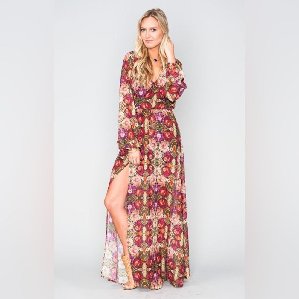 Anthropologie Show Me Your MuMu Hacienda Red & Pink Floral V-Neck Maxi Dress